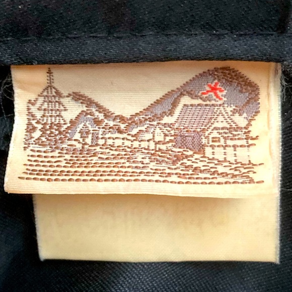 Embroidered “Japanese Dragon” Kimono Robe - Vintage - Picture 11 of 13